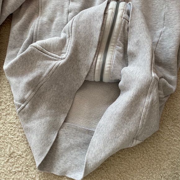 Lululemon Scuba Hoodie - Picture 7 of 12